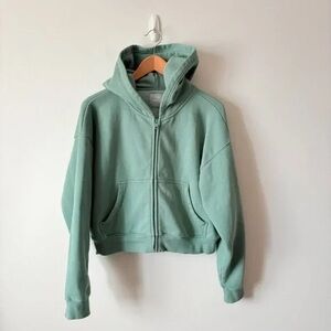 TNA Cozy AF Fleece Cropped Hoodie